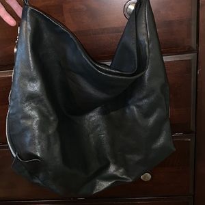 Neta Sade leather bag